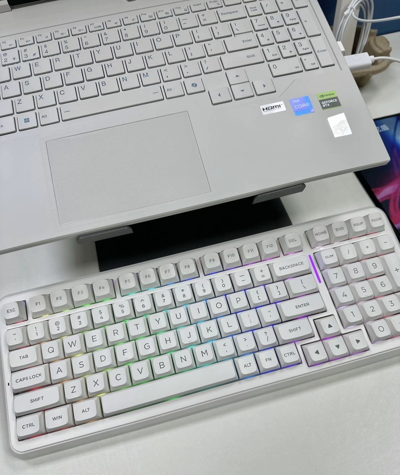 MCHOSE K99 V3 Customizable Mec - Gaming Keyboard Bluetooth 评论和价格