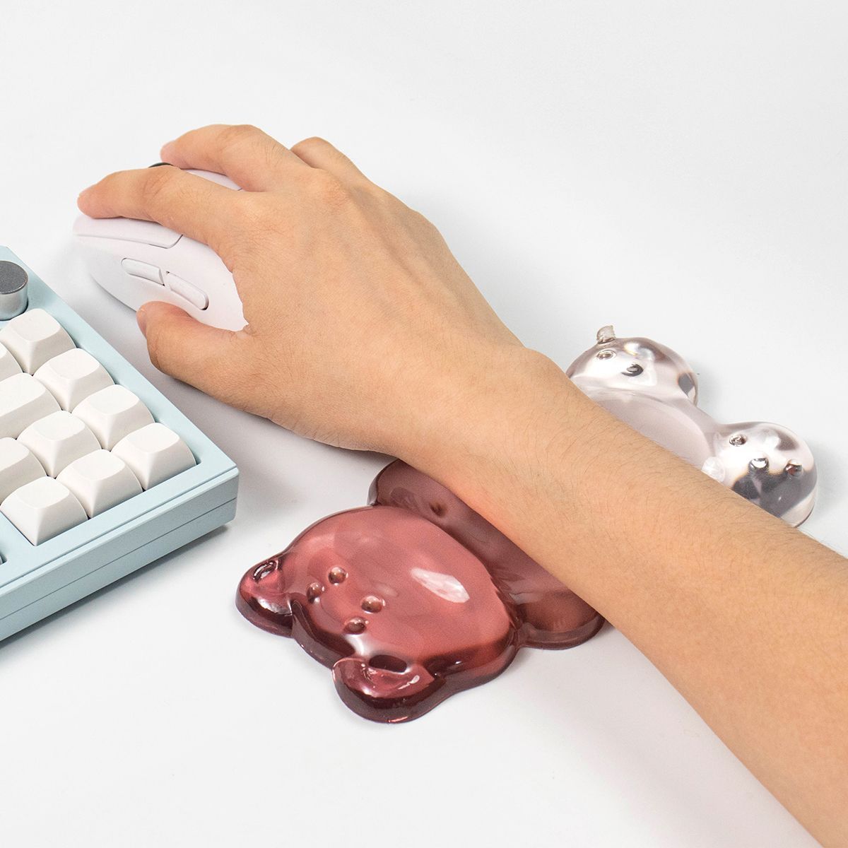Cute Bear Shape Wrist Rest Tra - Gaming Keyboard Number Pad 评论和价格