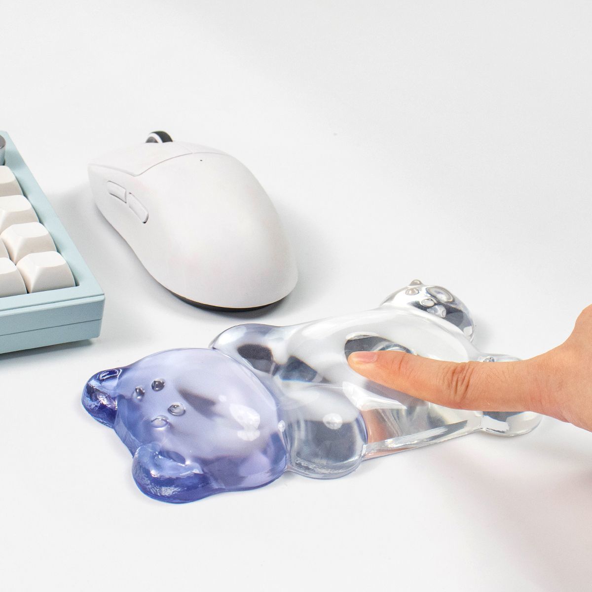 Cute Bear Shape Wrist Rest Tra - Gaming Keyboard Number Pad 评论和价格