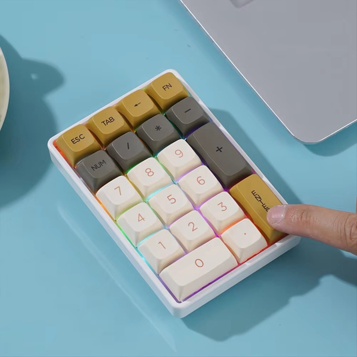 N86R 21Keys Mini Keyboard 2.4G - Gaming Keyboard Number Pad 评论和价格